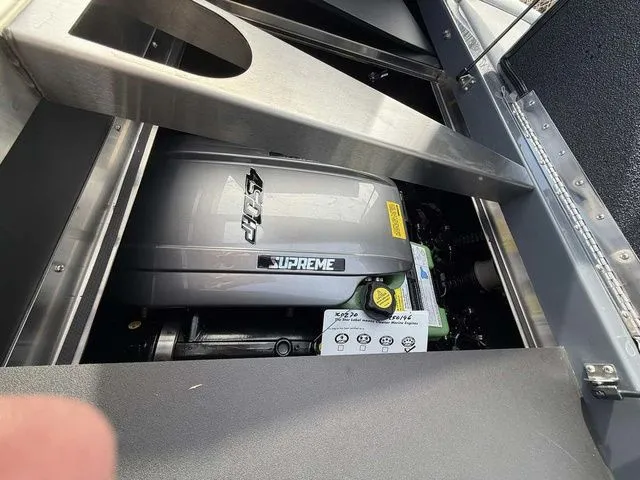 Slide: The Image of Supreme S240 2026 - 9