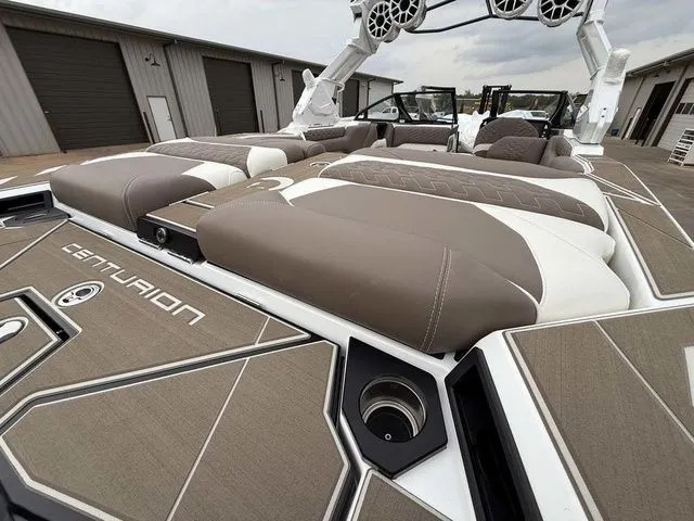 Slide: The Image of Centurion Ri245 2026 - 3