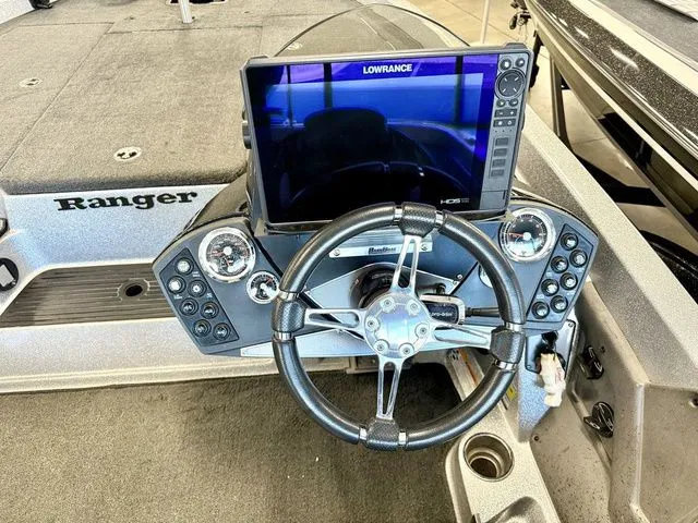 Slide: The Image of Ranger Z519 2017 - 4