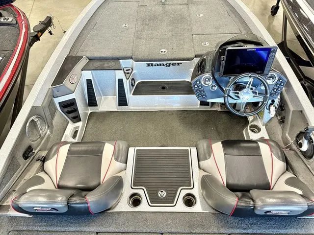 Slide: The Image of Ranger Z519 2017 - 5