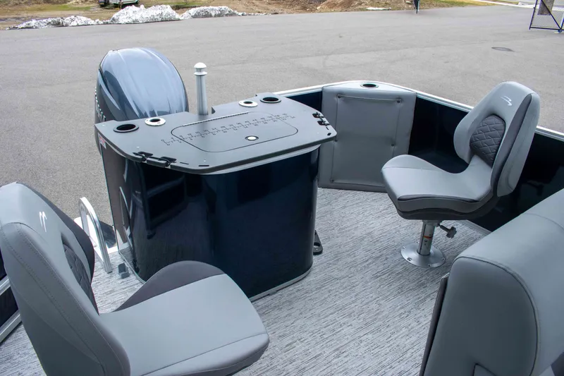 Slide: The Image of Bennington 22 SS 2026 - 16