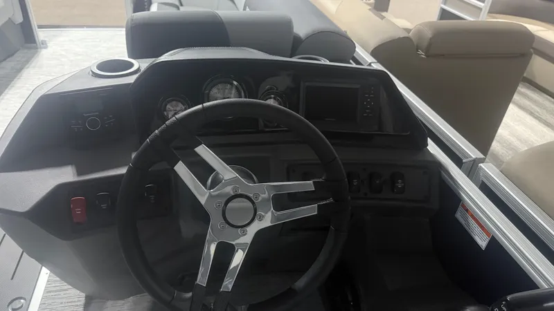 Slide: The Image of Bennington 22 SS 2026 - 9