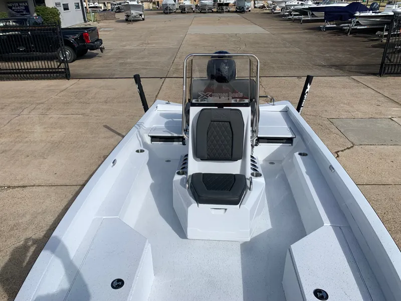 Slide: The Image of Xpress H22B HYPER-LIFT BAY 2026 - 6