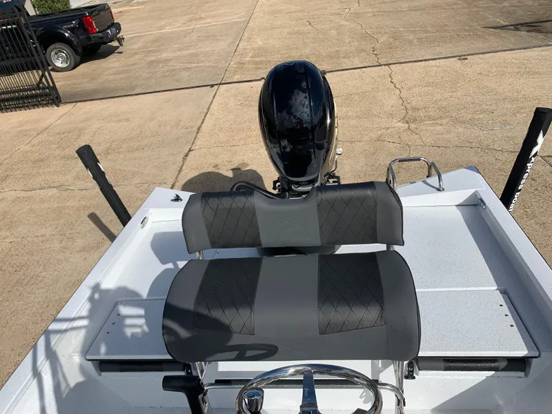 Slide: The Image of Xpress H22B HYPER-LIFT BAY 2026 - 7