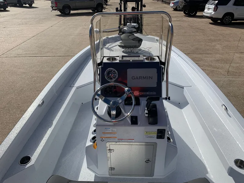 Slide: The Image of Xpress H22B HYPER-LIFT BAY 2026 - 8