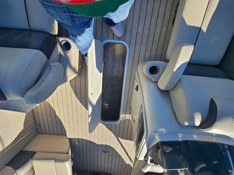 Slide: The Image of Silver Wave 2410 SW5 RLP 2020 - 16