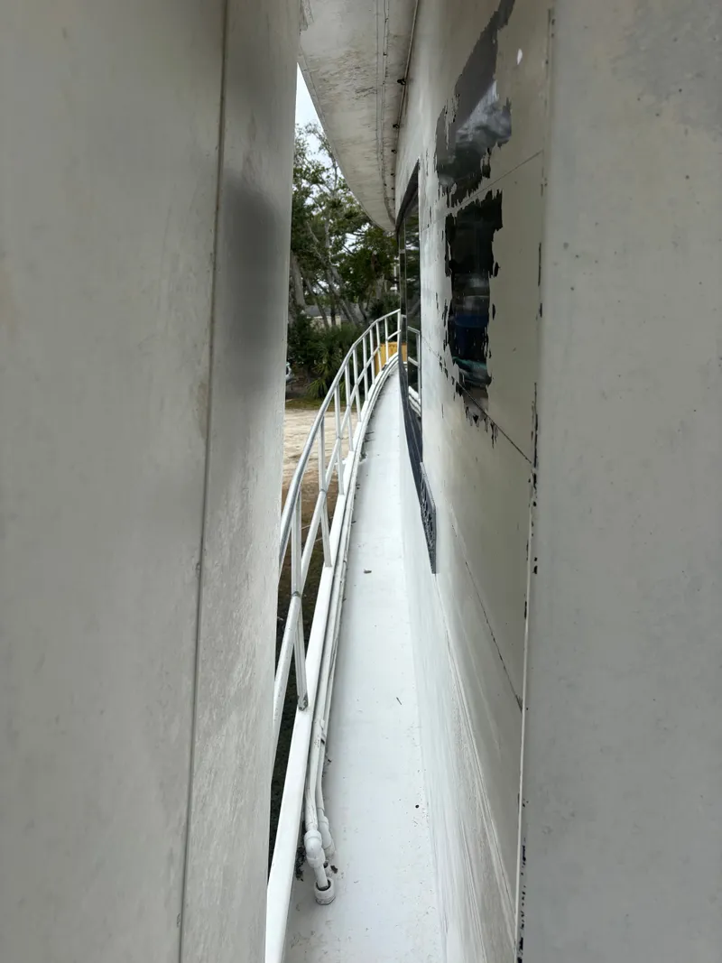 Slide: The Image of Pluckebaum 67 1984 - 12