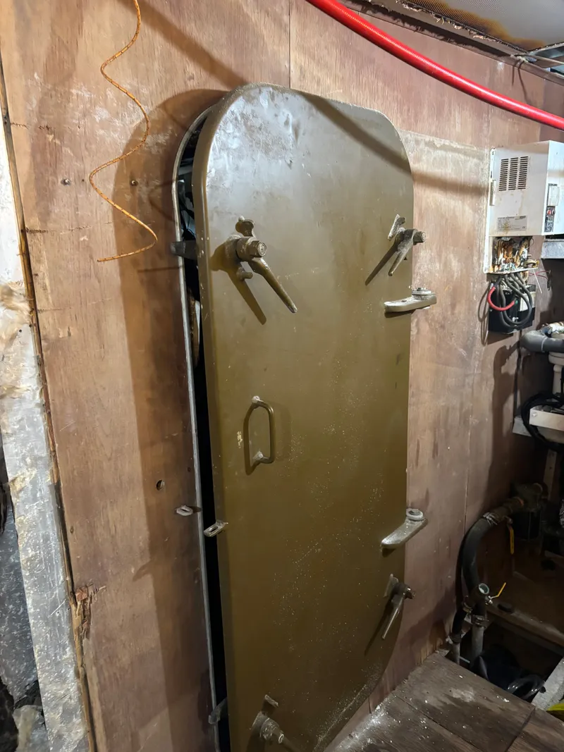 Slide: The Image of Pluckebaum 67 1984 - 46