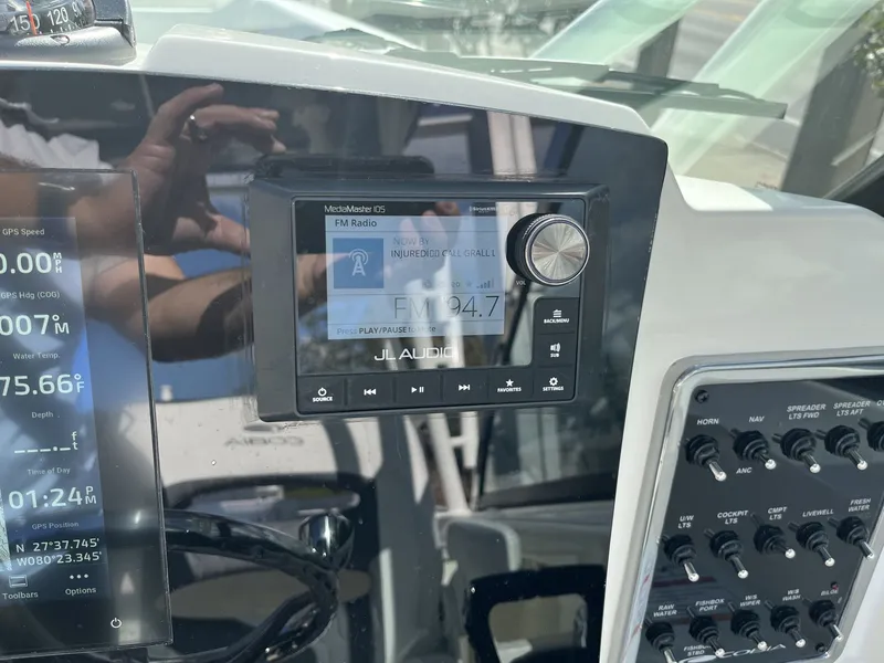 Slide: The Image of Cobia 280 Dual Console 2026 - 40