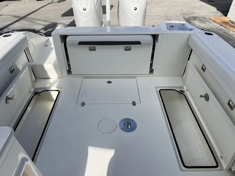 Slide: The Image of Cobia 280 Dual Console 2026 - 43