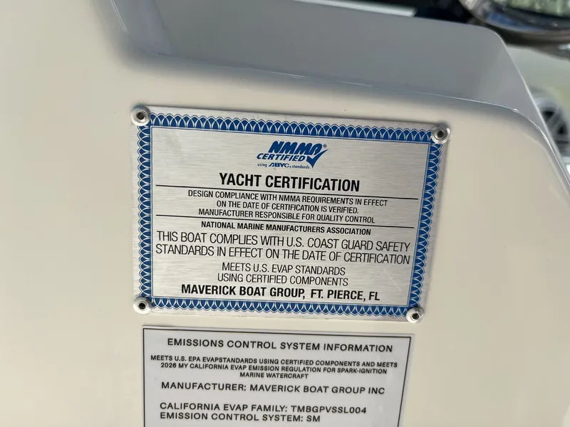 Slide: The Image of Cobia 280 Dual Console 2026 - 18