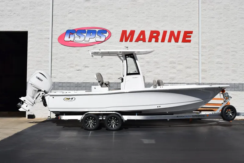 The Image of 2026 Sea Hunt BX 25 FS boat on trailer at GSPS Marine dealership. - 1