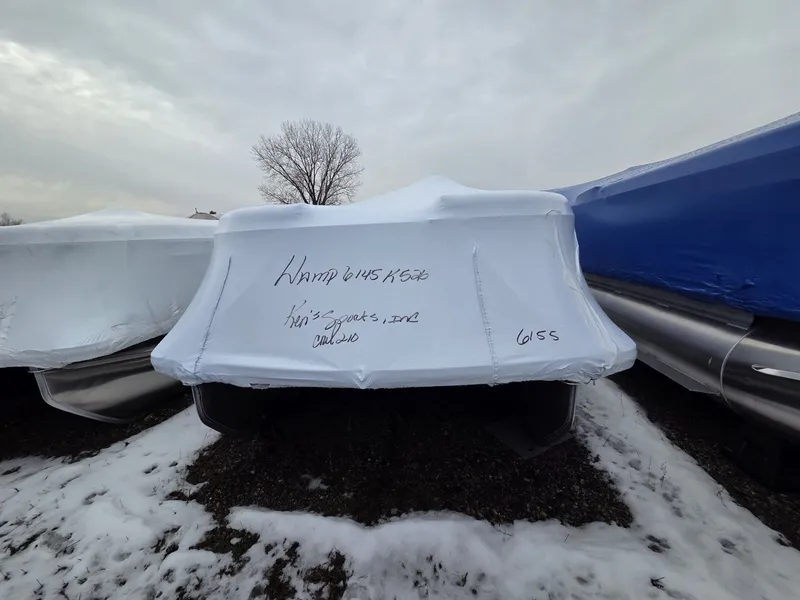 Slide: The Image of Harris Cruiser 210 2026 - 2