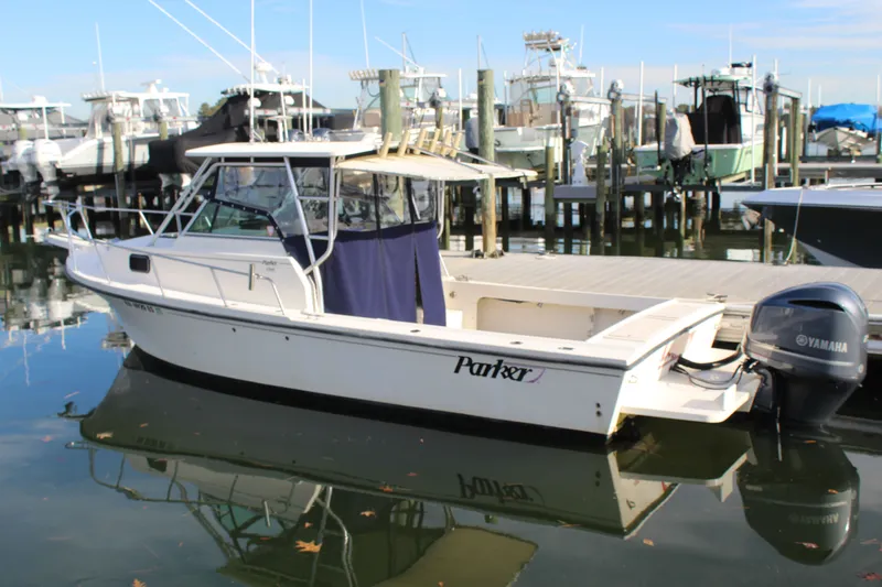 Slide: The Image of Parker Marine 2510 Modified Vee Walkaround 2004 - 11