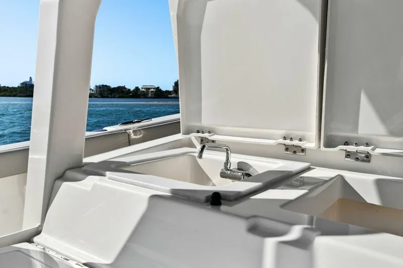 Slide: The Image of 2024 Pursuit S 358 Sport - Wet/Dry Bar - 35