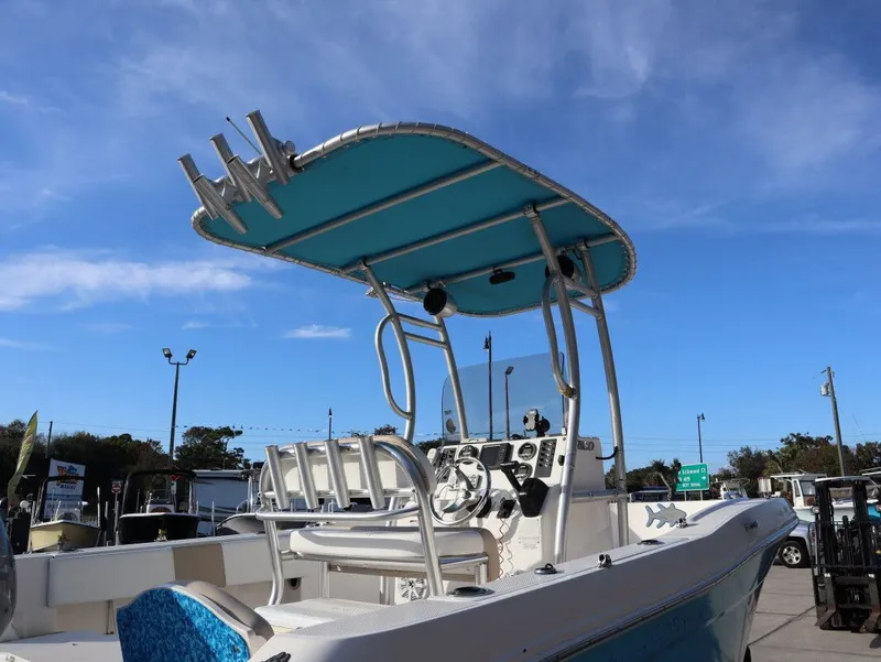 Slide: The Image of Robalo R180 Center Console 2017 - 12