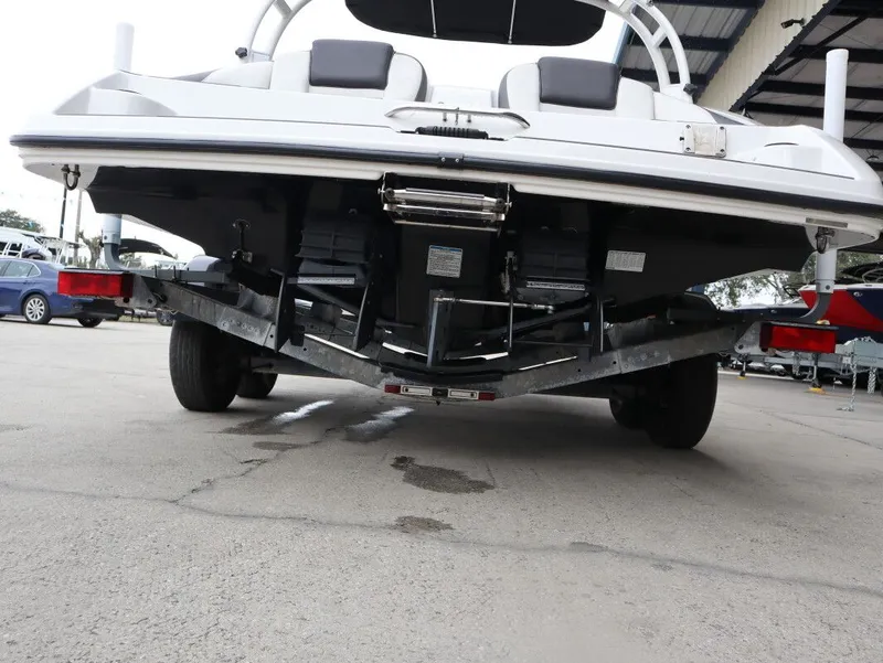 Slide: The Image of Yamaha AR210 2021 - 8