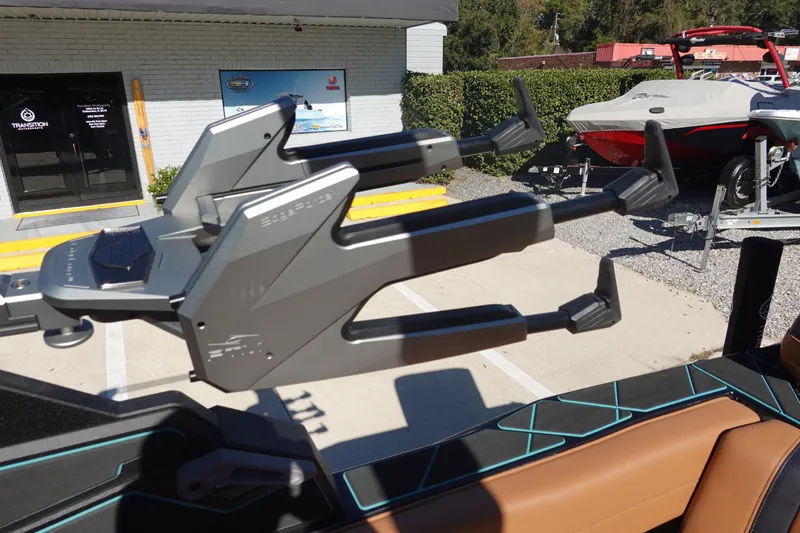 Slide: The Image of 2026 Malibu Wakesetter 23 LSV boat with advanced wakeboard rack system. - 44