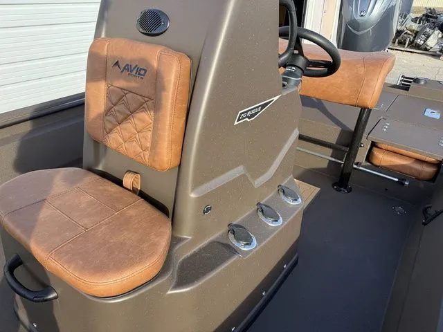 Slide: The Image of Avid 20 Rogue CC 2026 - 10