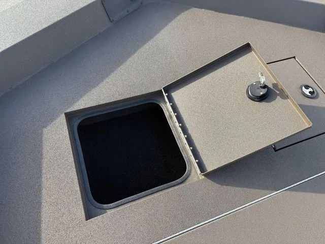 Slide: The Image of Avid 20 Rogue CC 2026 - 8