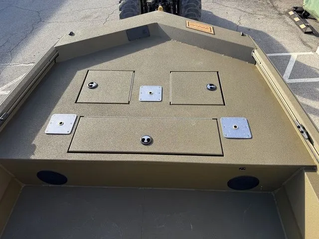 Slide: The Image of Avid 20 Rogue CC 2026 - 7