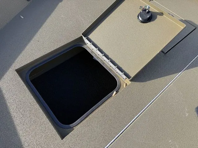 Slide: The Image of Avid 20 Rogue CC 2026 - 8