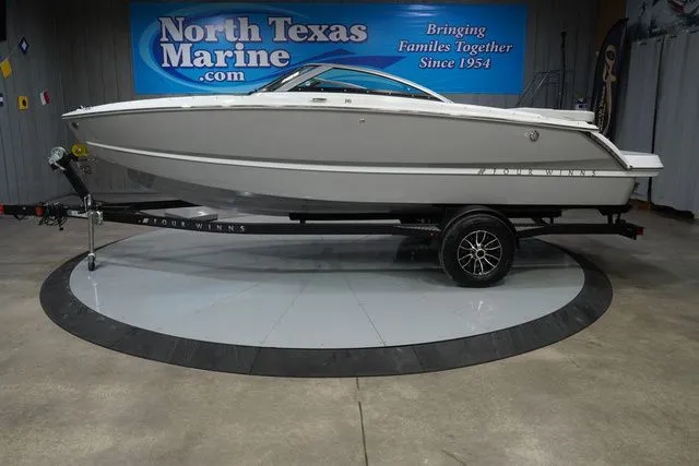 The Image of Four Winns H1 Freedom 2026 - 1