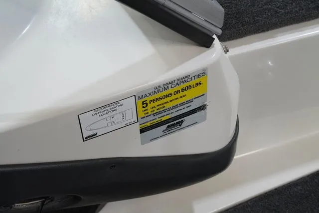 Slide: The Image of Ranger 180 Vs Reata 2009 - 17