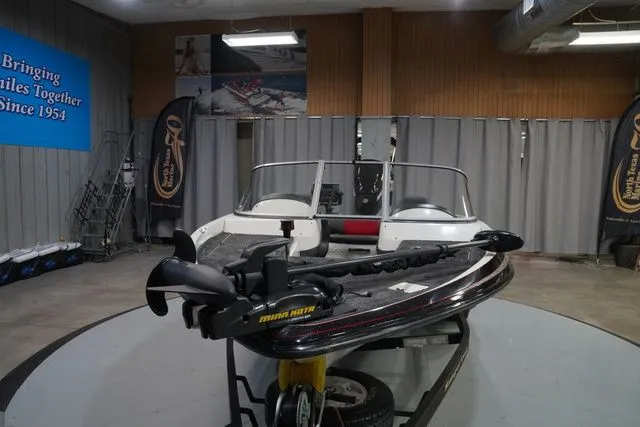 Slide: The Image of Ranger 180 Vs Reata 2009 - 4