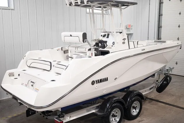 Slide: The Image of Yamaha 222 FSH Sport 2026 - 3