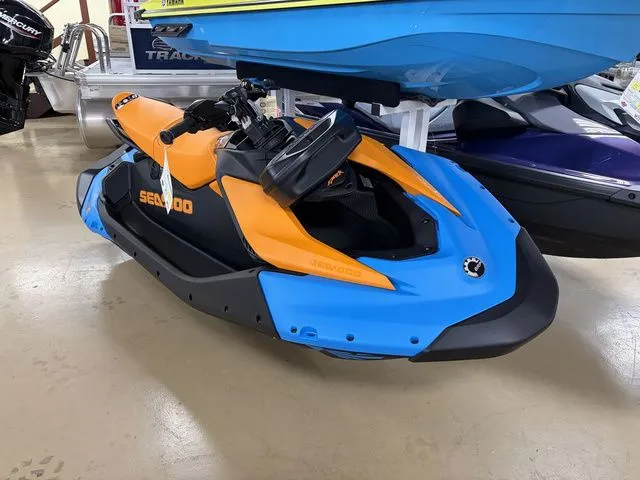 Slide: The Image of Sea-Doo Spark™Trixx for 3 Rotax® 900 ACE™ - 90 iBR and Aud 2026 - 15