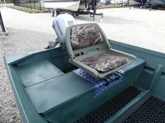 Slide: The Image of Alumacraft Jon boat 1987 - 10