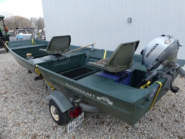 Slide: The Image of Alumacraft Jon boat 1987 - 4