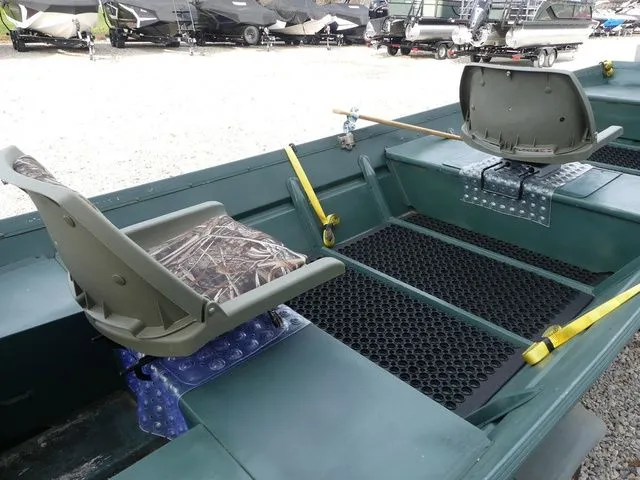 Slide: The Image of Alumacraft Jon boat 1987 - 7