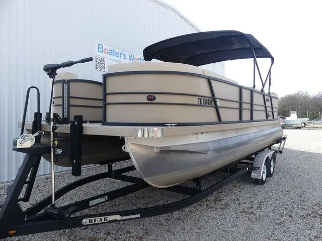 Slide: The Image of Massimo P24 Limited Max 2023 - 10