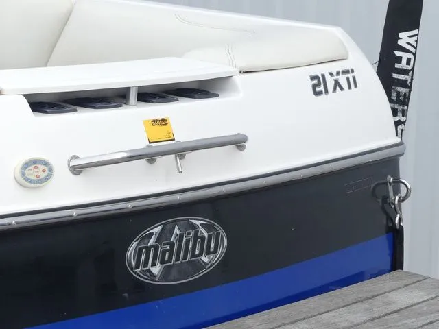 Slide: The Image of Malibu Wakesetter XTi 2004 - 4