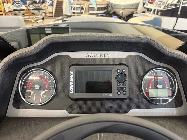 Slide: The Image of Godfrey Monaco 235 SBC iMPACT Package (29 in. Center Tube 2026 - 12