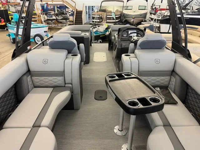 Slide: The Image of Godfrey Monaco 235 SBC iMPACT Package (29 in. Center Tube 2026 - 5