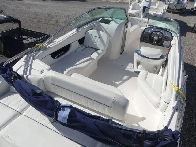 Slide: The Image of Regal 2520 FasDeck 2009 - 10