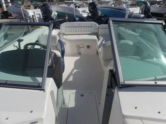 Slide: The Image of Regal 2520 FasDeck 2009 - 12