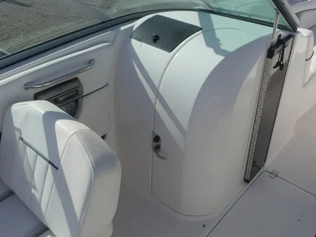 Slide: The Image of Regal 2520 FasDeck 2009 - 15