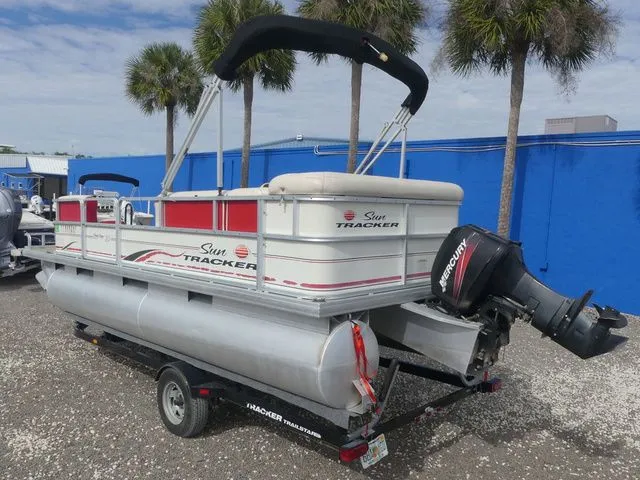 Slide: The Image of Sun Tracker 20 Party Barge 2007 - 6