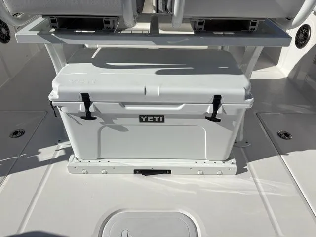 Slide: The Image of Sea Fox 268 Commander 2026 - 17