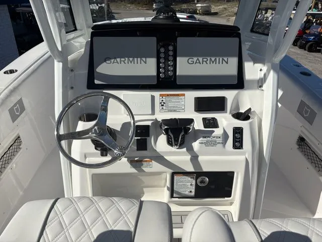 Slide: The Image of Sea Fox 268 Commander 2026 - 15