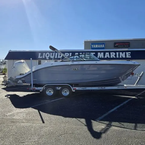 Slide: The Image of Sea Ray SDX 230 OB 2026 - 3