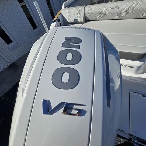 Slide: The Image of Sea Ray SDX 230 OB 2026 - 5