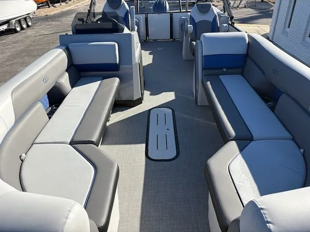 Slide: The Image of Veranda Vista Sport RC VS22RC 2026 - 8