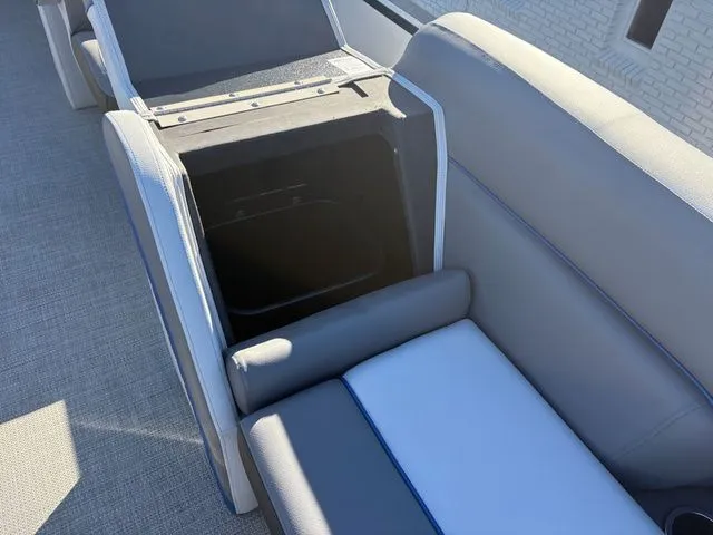 Slide: The Image of Veranda Vista Sport VS 22 RC 2026 - 11