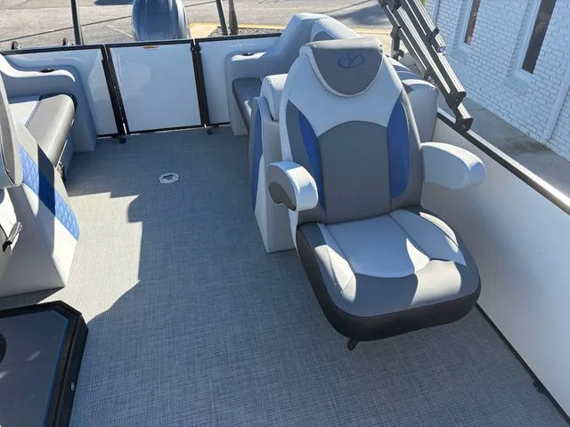 Slide: The Image of Veranda Vista Sport VS 22 RC 2026 - 12