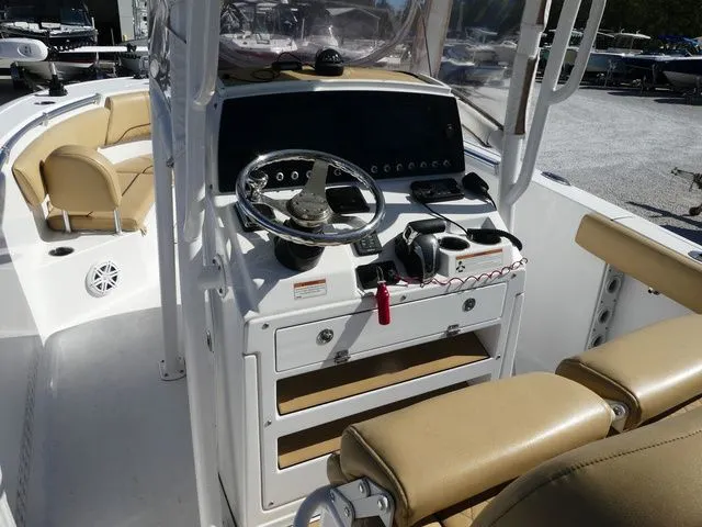 Slide: The Image of Sportsman Heritage 231 Center Console 2021 - 7
